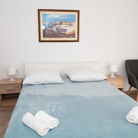 Apartments Matic Vodice Exterior foto