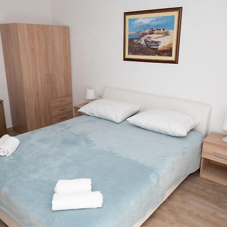 Apartments Matic Vodice Exterior foto