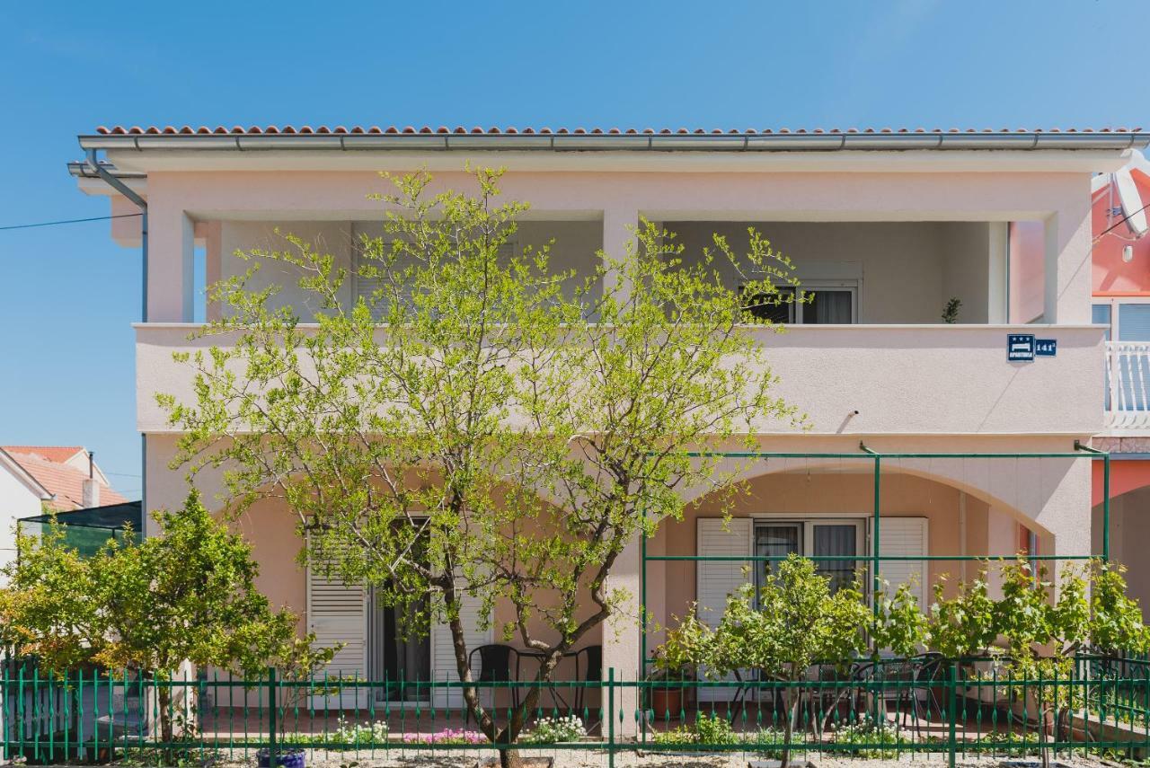 Apartments Matic Vodice Exterior foto